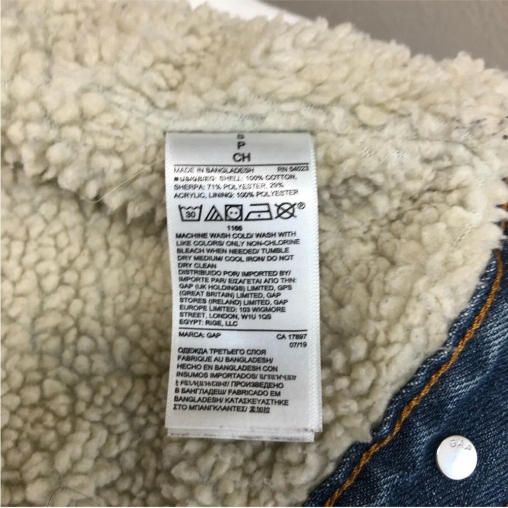 Gap Women's Sherpa-Lined Denim Jacket Medium Wash Jean Jacket S_14
